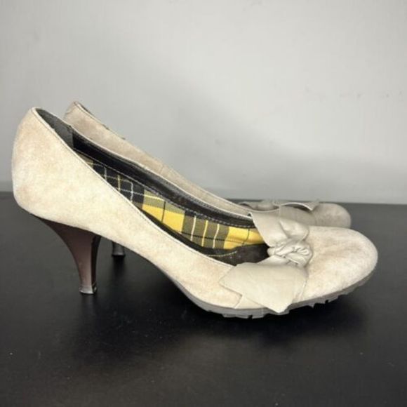 Vic Matie Tan Suede Pumps Heels With Bow Women’s Size US 6.5 EU 36.5 Shoes - Picture 6 of 12